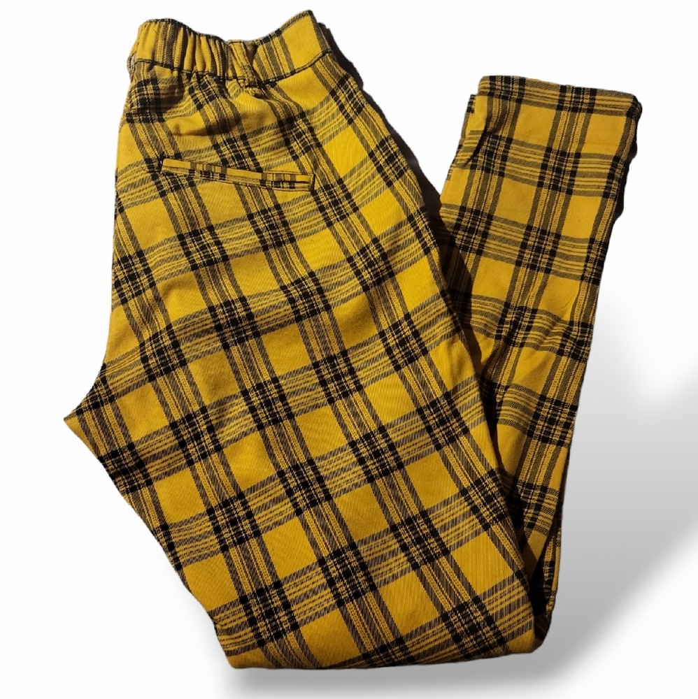 5 for $25 🔥 Hot Topic plaid pants